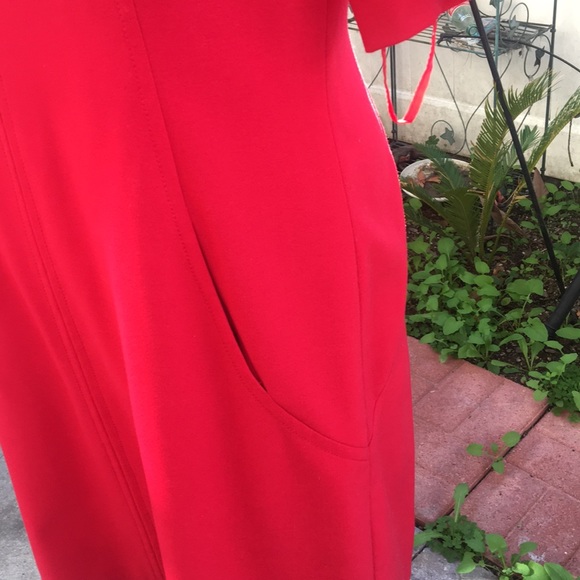 Tahari gorgeous red dress with pockets. - Picture 2 of 4